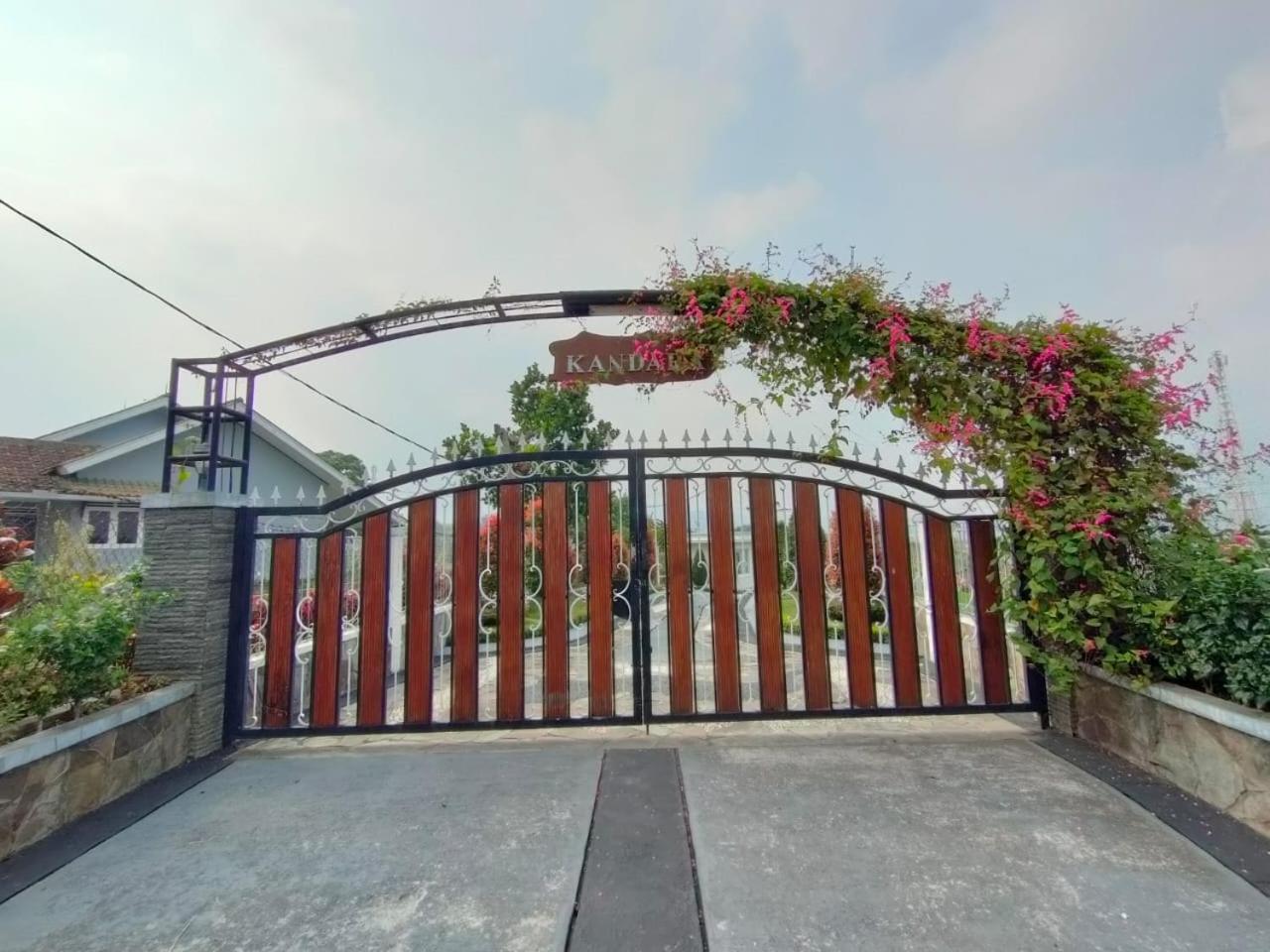 Villa Kandara Hanjawar Puncak Sindanglaya 外观 照片